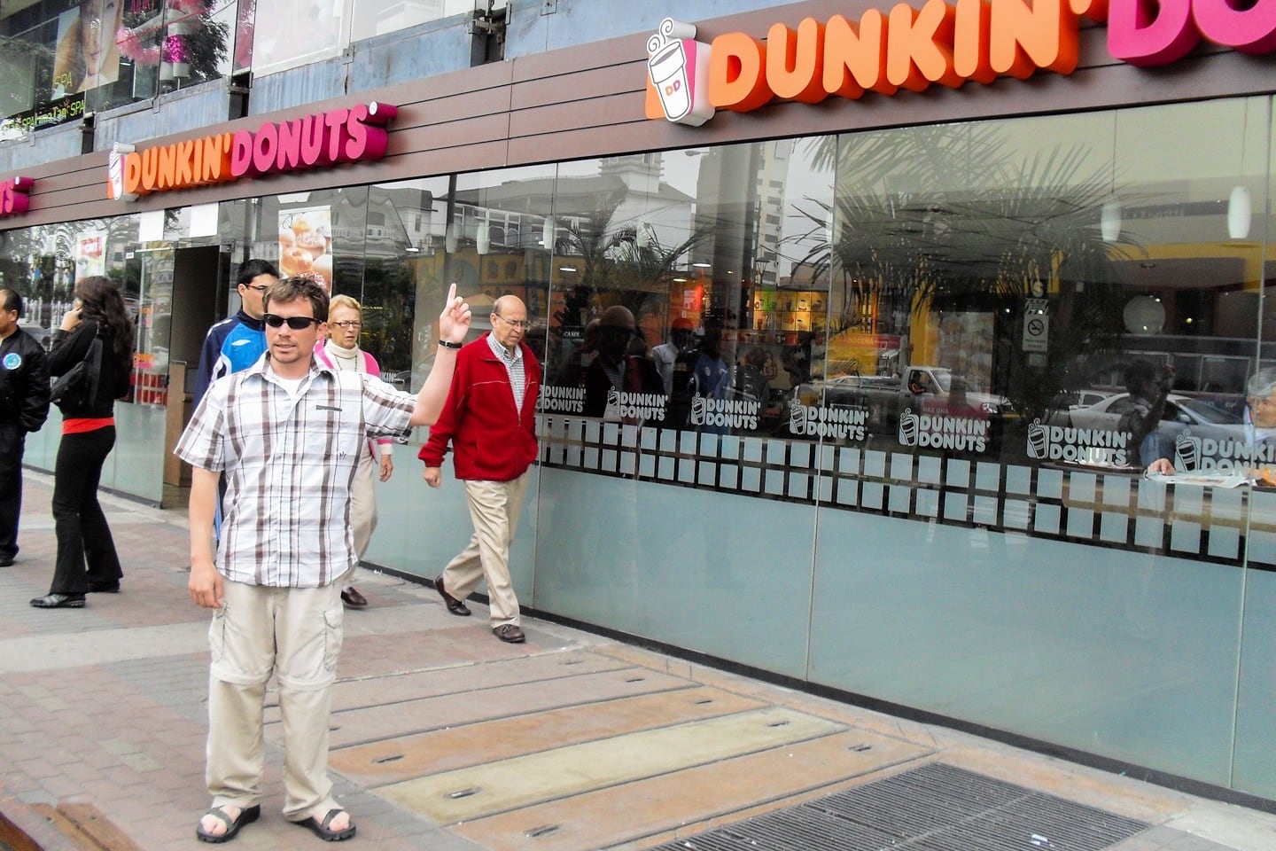 Backpacking Lima Peru