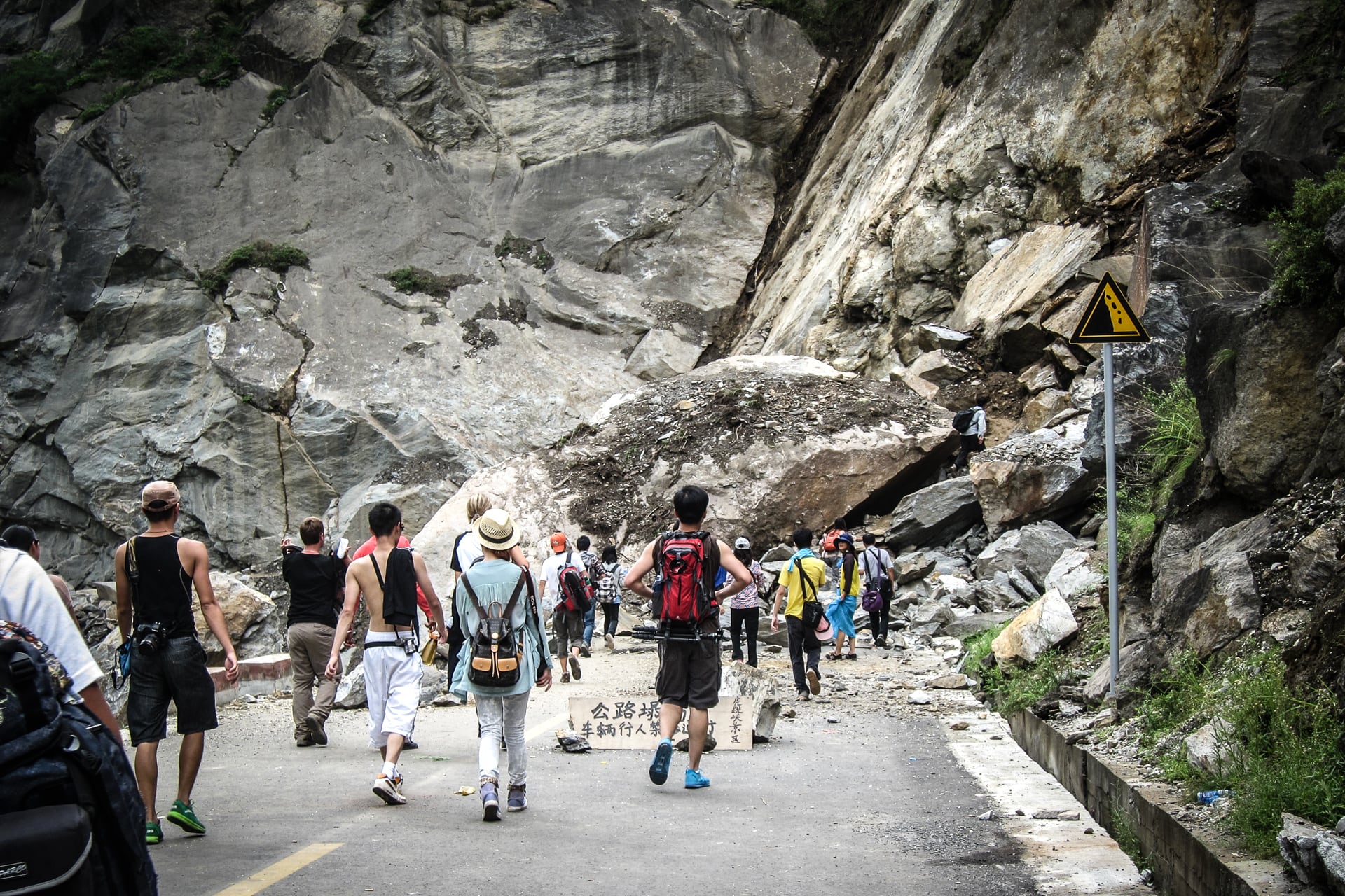 china-tiger-leaping-gorge-d3-featured