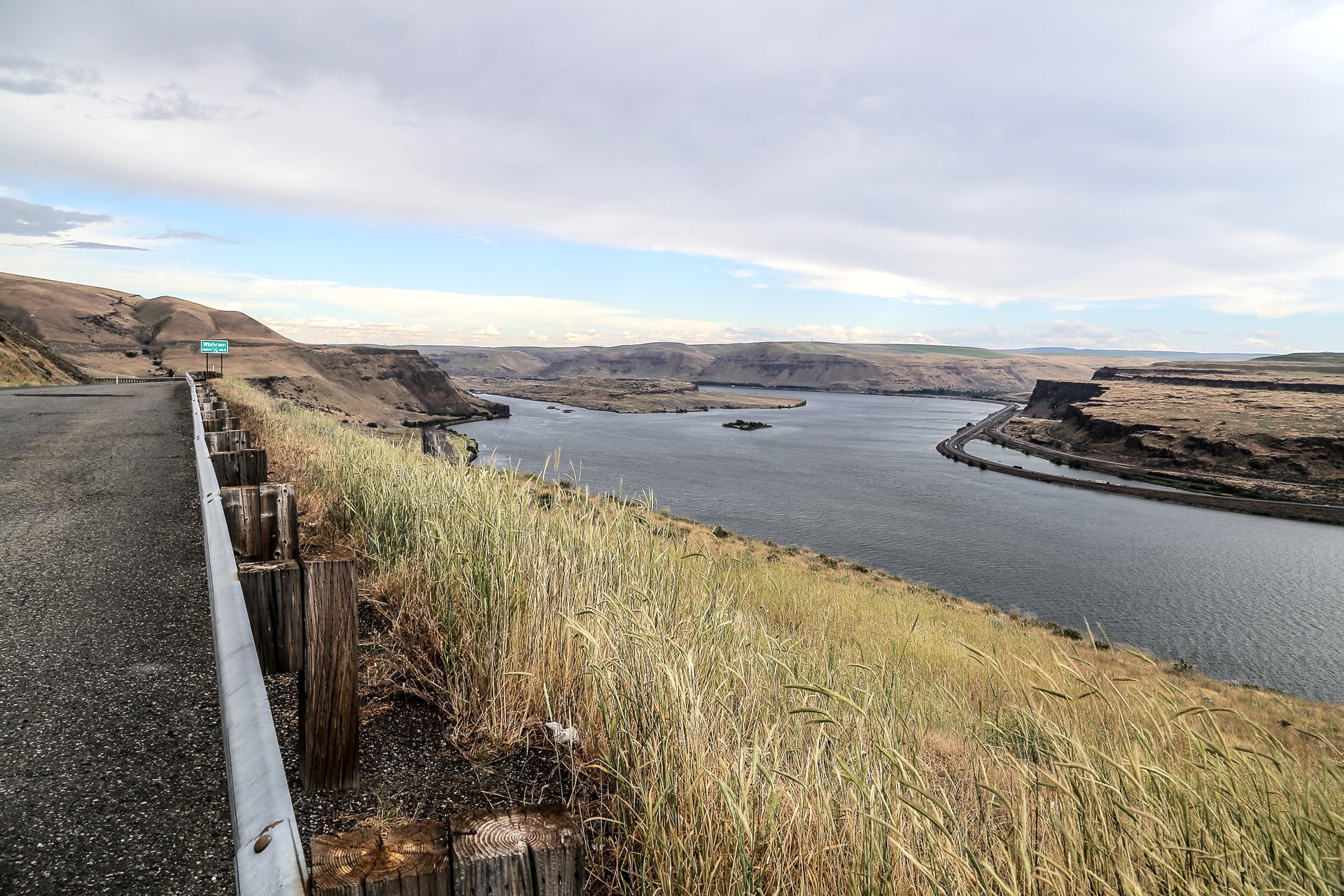 Columbia River Gorge usa-columbia-river-gorge-featured