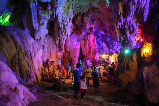 Thakhek: Cave Hopping and Hiding from the Heat