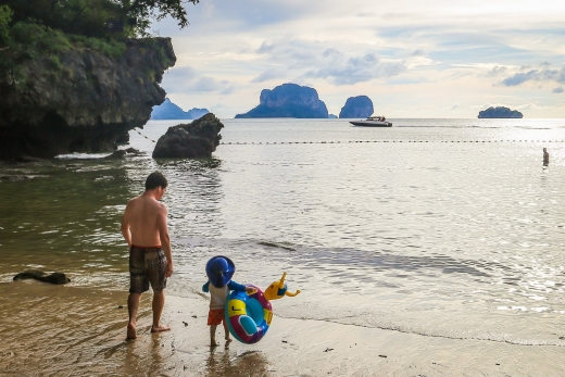 Railay: Baby Overboard
