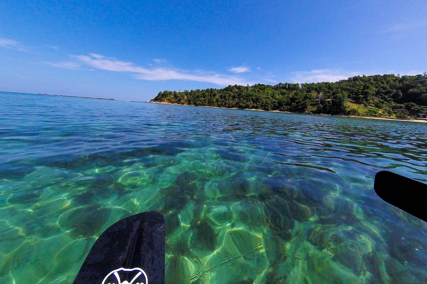crystal clear water kayaking to Pandan Pandan Island (Borneo)