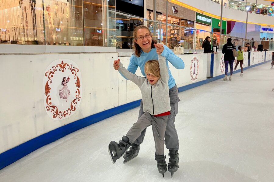 Ice Skating & Merida by Night merida-jan2025-featured-img_5144